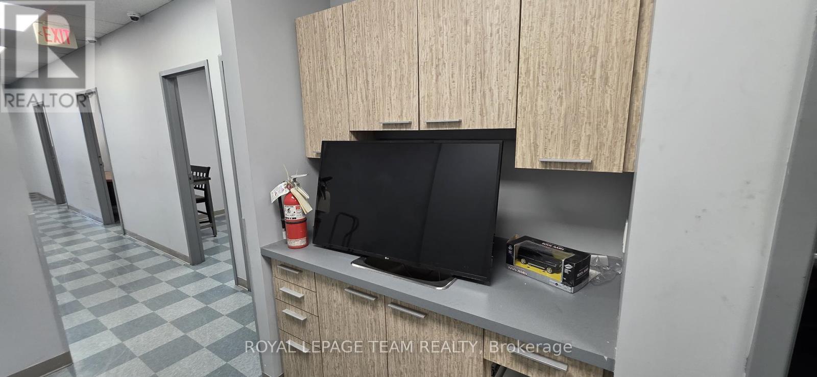 205 - 1800 Bank Street, Ottawa, Ontario  K1V 0W3 - Photo 19 - X12175563