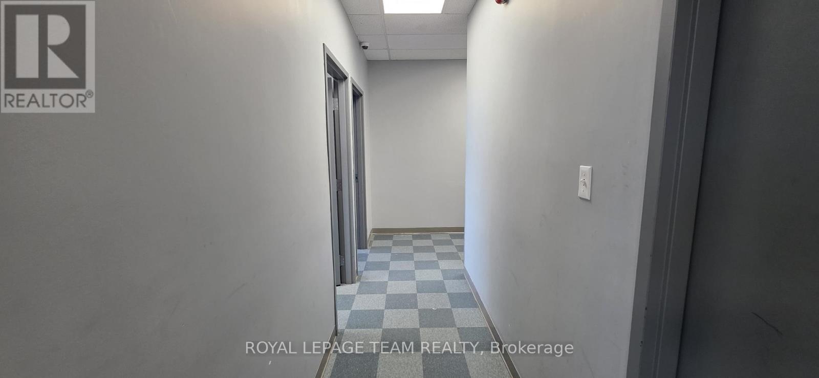 205 - 1800 Bank Street, Ottawa, Ontario  K1V 0W3 - Photo 5 - X12175563