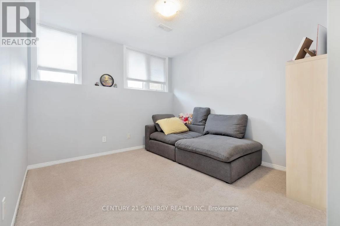 1633 Locksley Lane, Ottawa, Ontario  K1J 1B6 - Photo 25 - X12175591