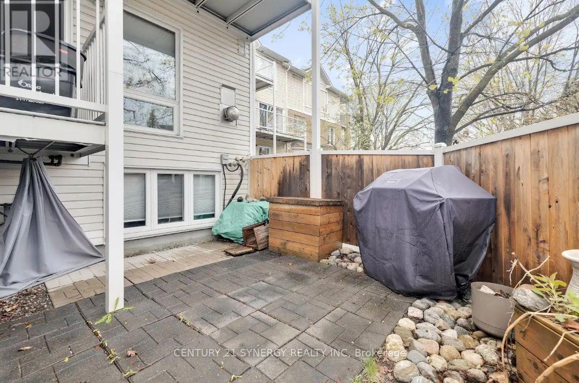 1633 Locksley Lane, Ottawa, Ontario  K1J 1B6 - Photo 30 - X12175591