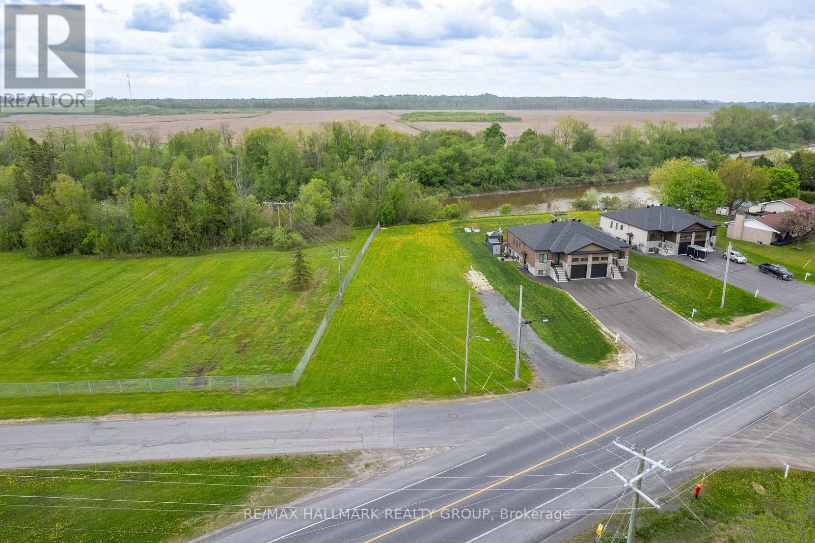 00 Water Street, Alfred And Plantagenet, Ontario  K0B 1L0 - Photo 4 - X12175634