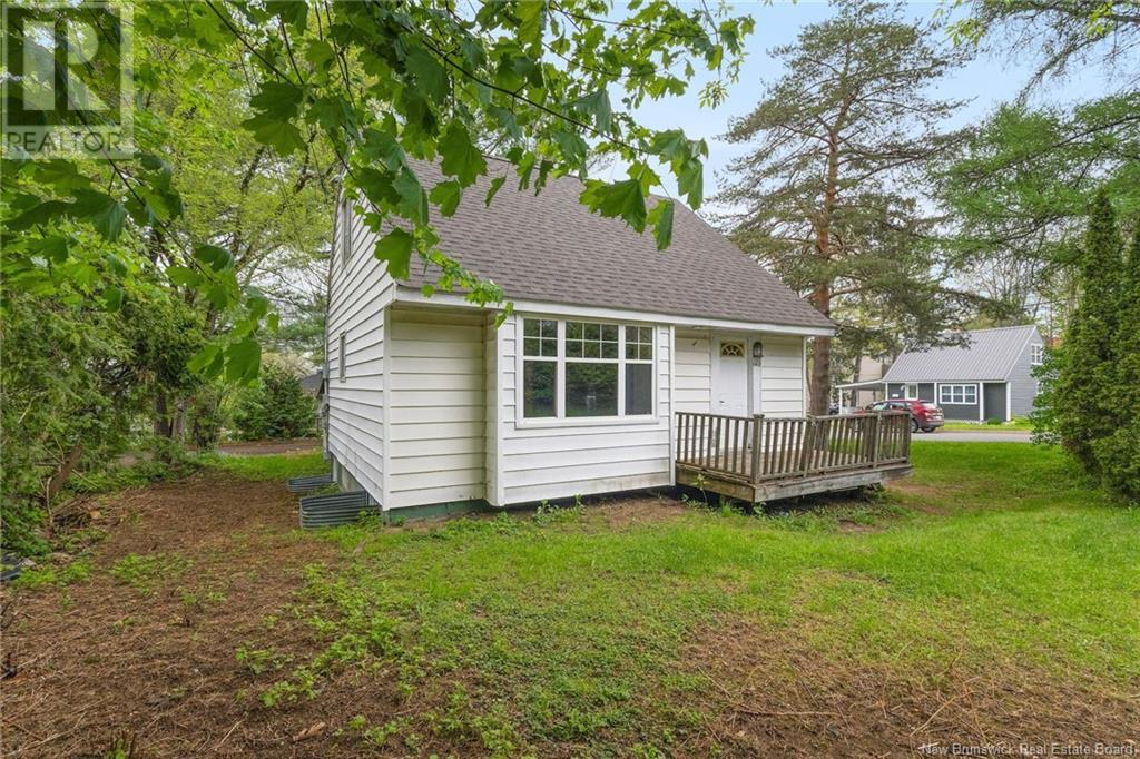 Property at 669 Beckwith Street image 2