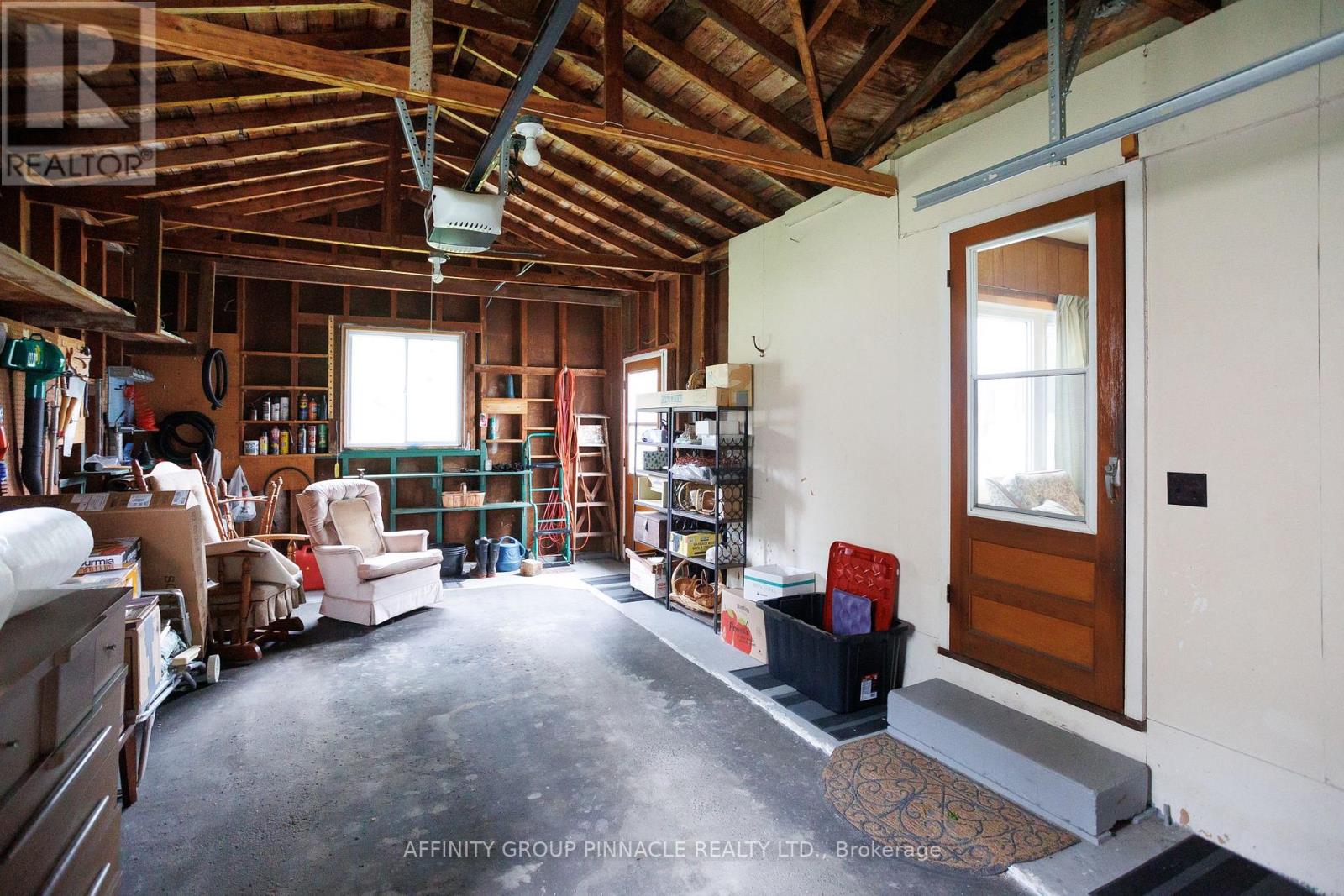 121 Clifton Street, Kawartha Lakes, Ontario K0M 1N0 - Photo 38 - X12175422