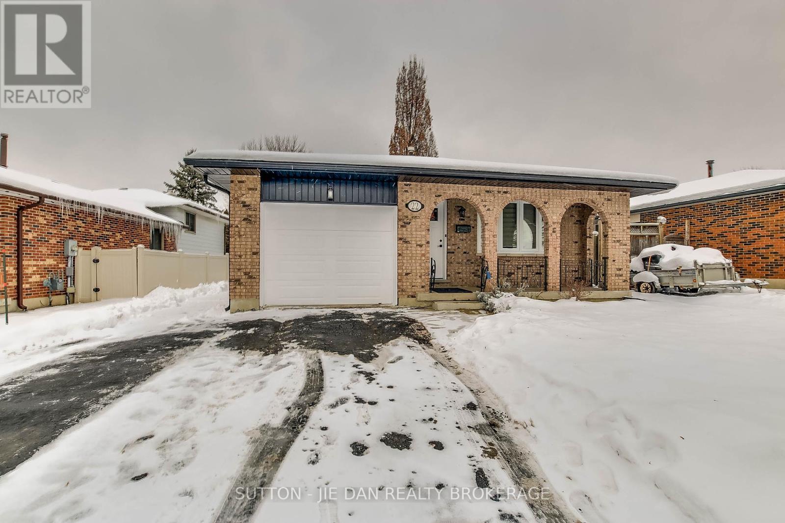 22 Muriel Crescent