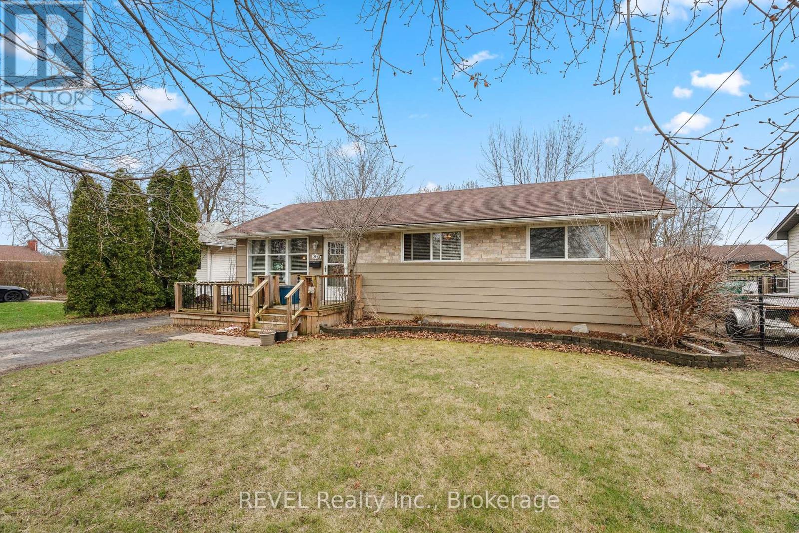 Property at 26 ROSELAND AVENUE image 1