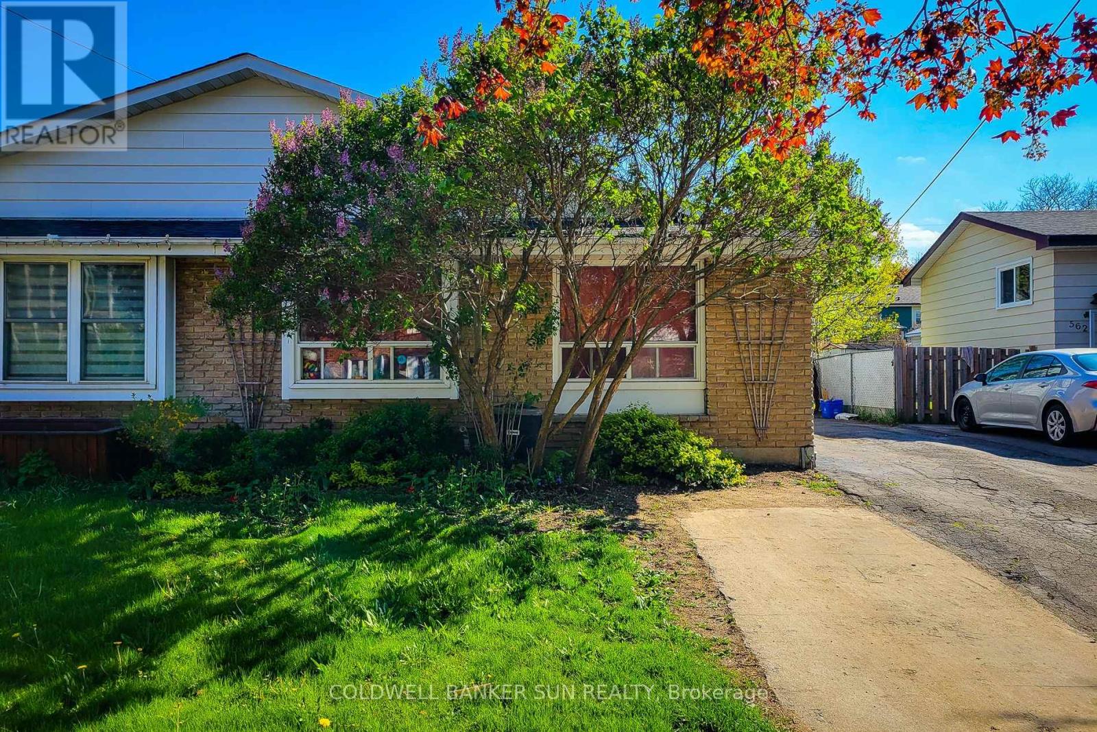 Property at 566 GREENHILL AVENUE image 3