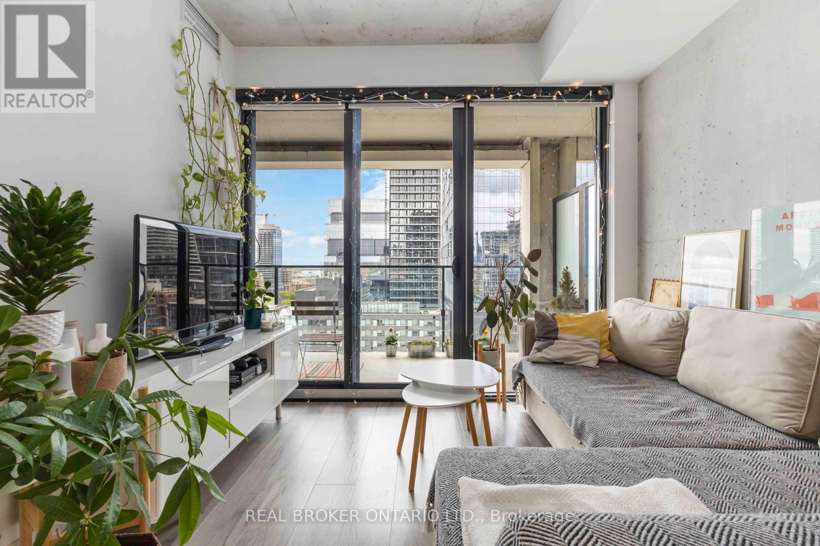 1505 - 55 ONTARIO STREET, Toronto, Ontario