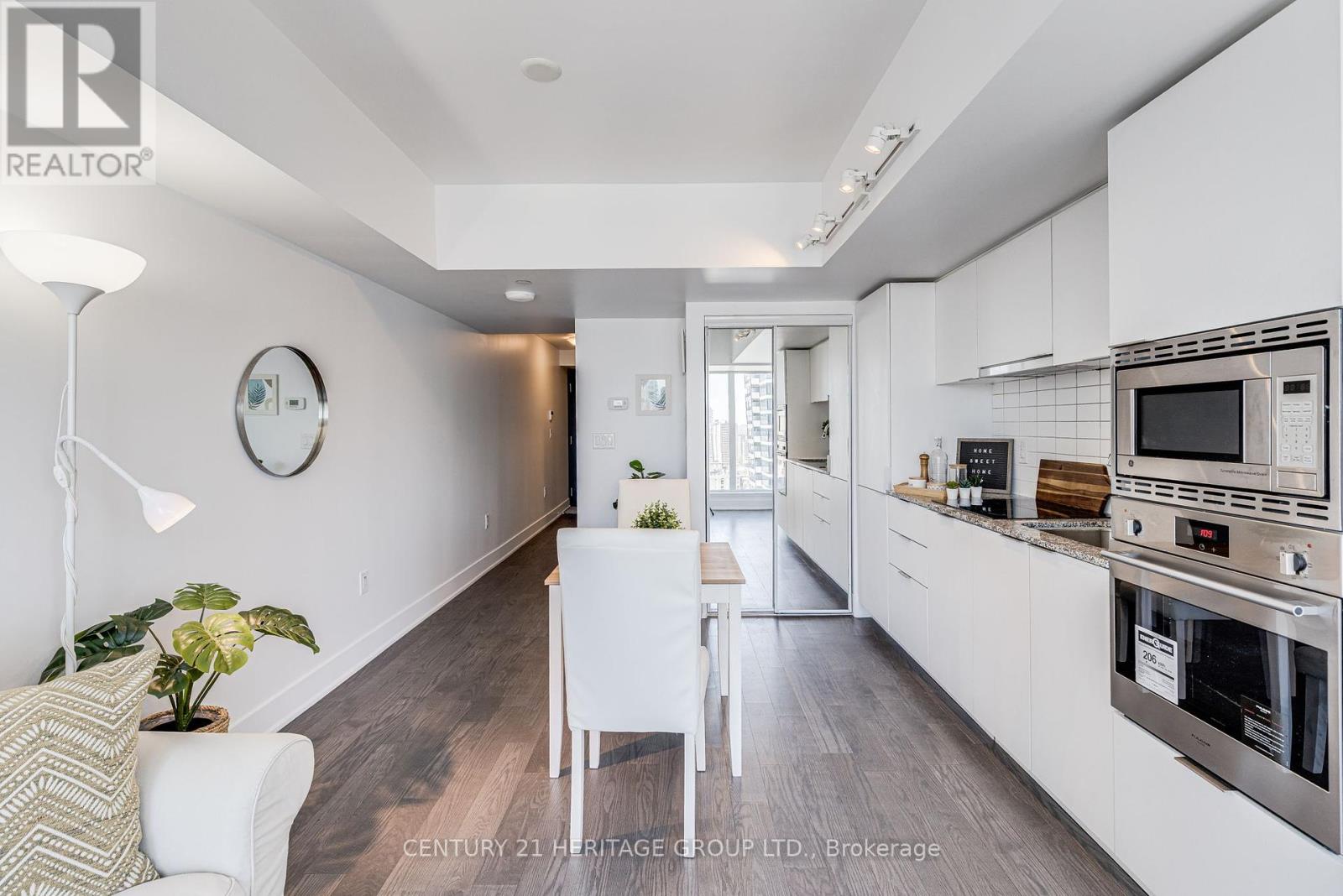 2915 - 955 Bay Street, Toronto, Ontario  M5S 0C6 - Photo 10 - C12175550