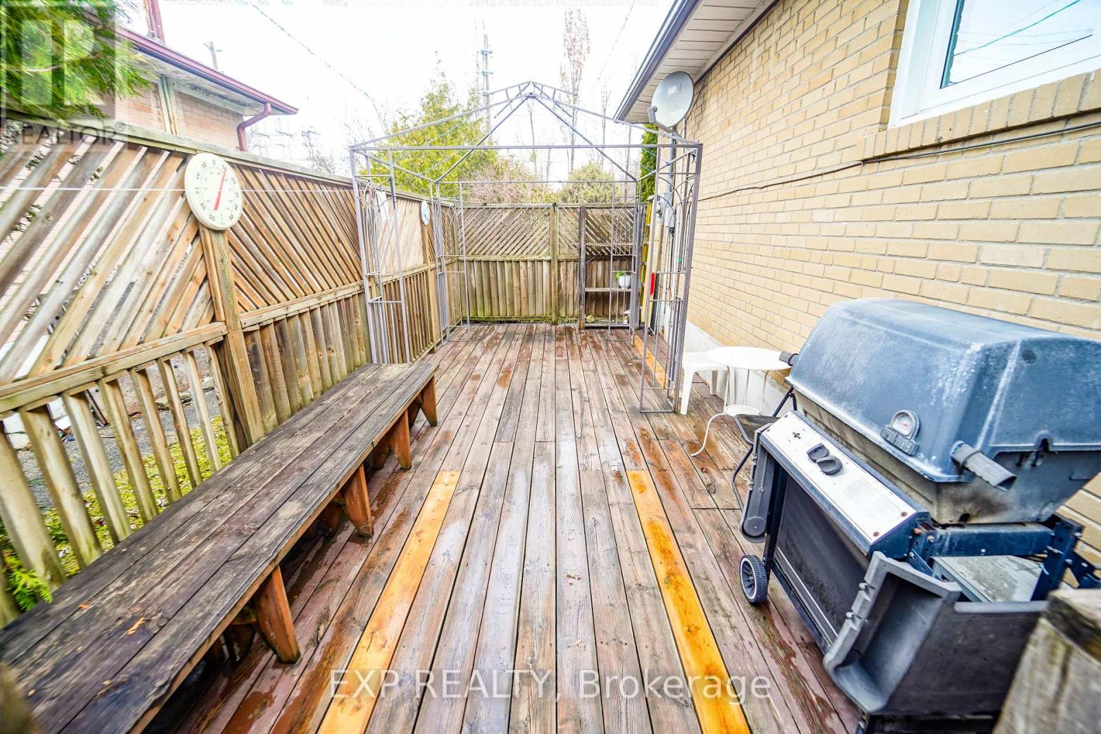 47 Combe Avenue, Toronto, Ontario  M3H 4J5 - Photo 38 - C12175622