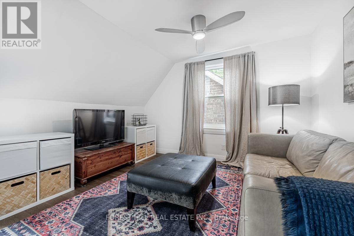 1224 Shaw Street, Toronto, Ontario  M6G 3N6 - Photo 21 - C12175632