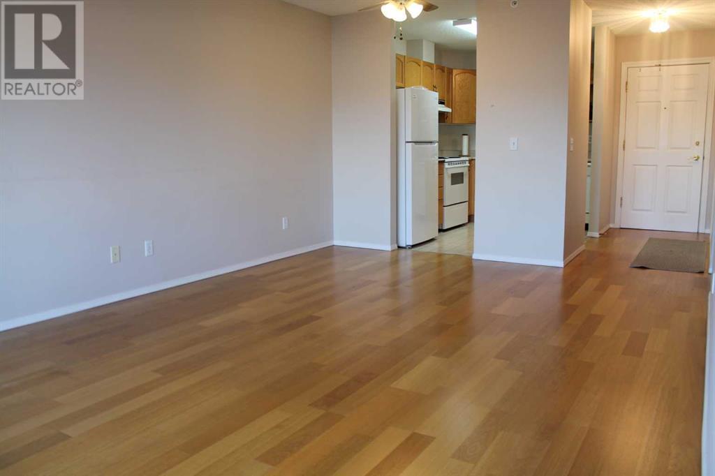 Property at 2305, 2305 Hawksbrow Point NW image 5