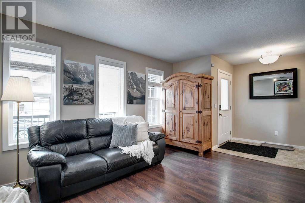 1009 Kingston Crescent Se, Airdrie, Alberta  T4A 0L3 - Photo 11 - A2216417
