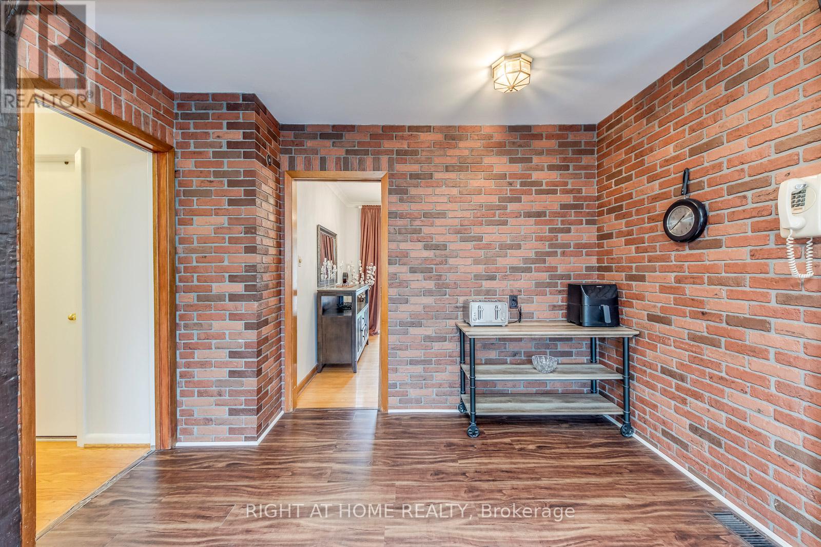145 Highland Park Boulevard, Markham, Ontario  L3T 1B8 - Photo 17 - N12175504