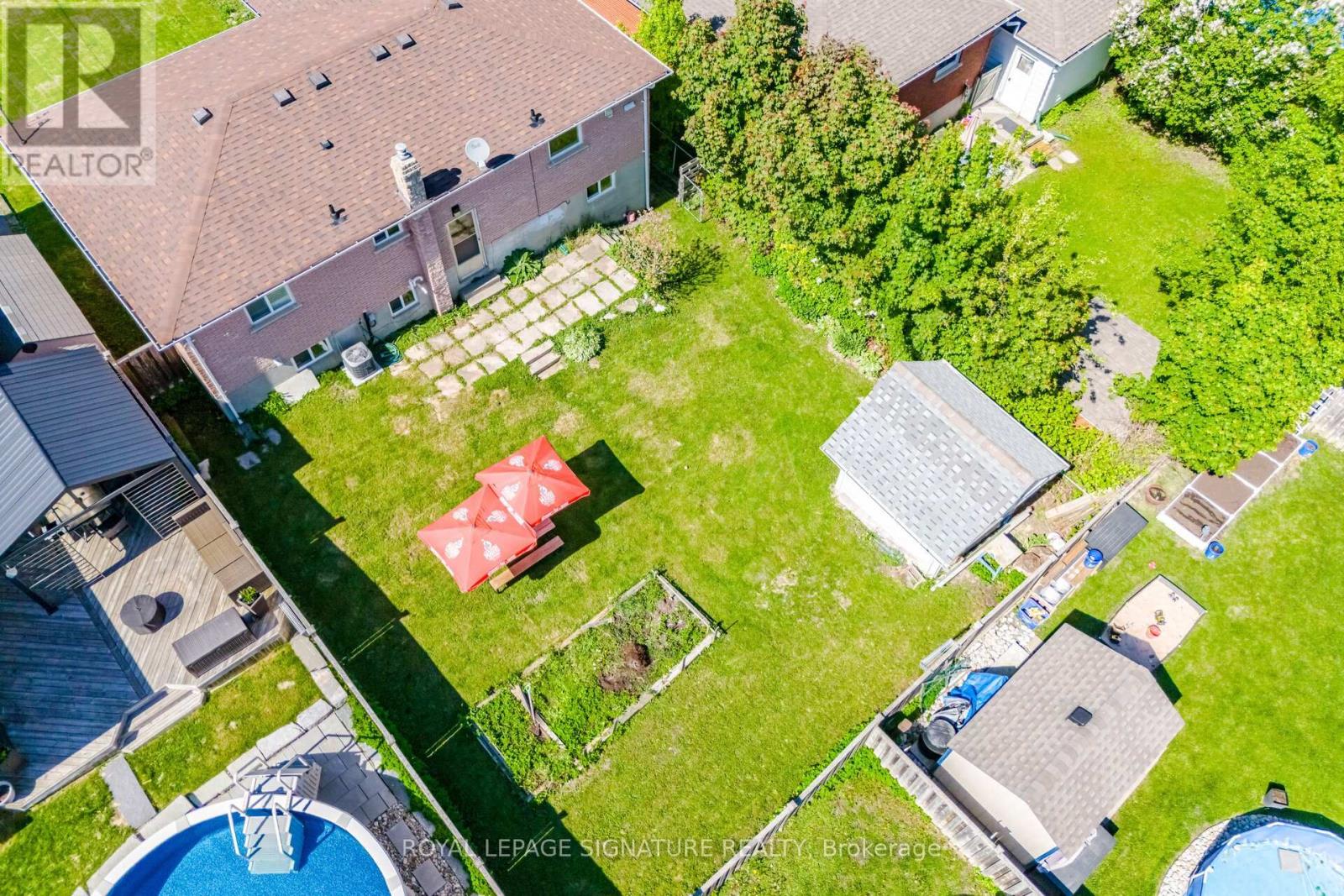 122 Luxury Avenue, Bradford West Gwillimbury, Ontario  L3Z 1T4 - Photo 42 - N12175597