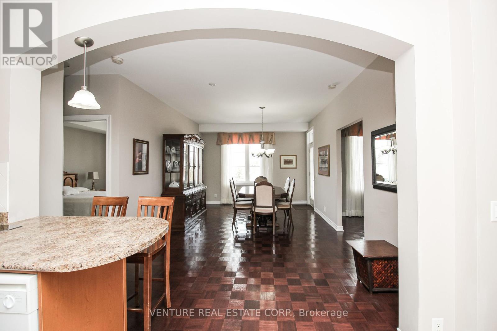 302 - 9519 Keele Street, Vaughan, Ontario  L6A 4A2 - Photo 8 - N12008127