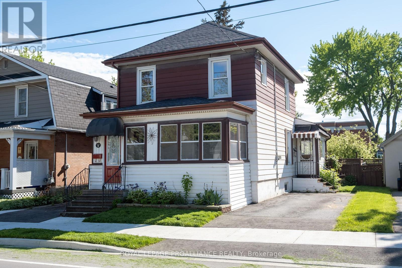 5 ALBION STREET, Belleville, Ontario