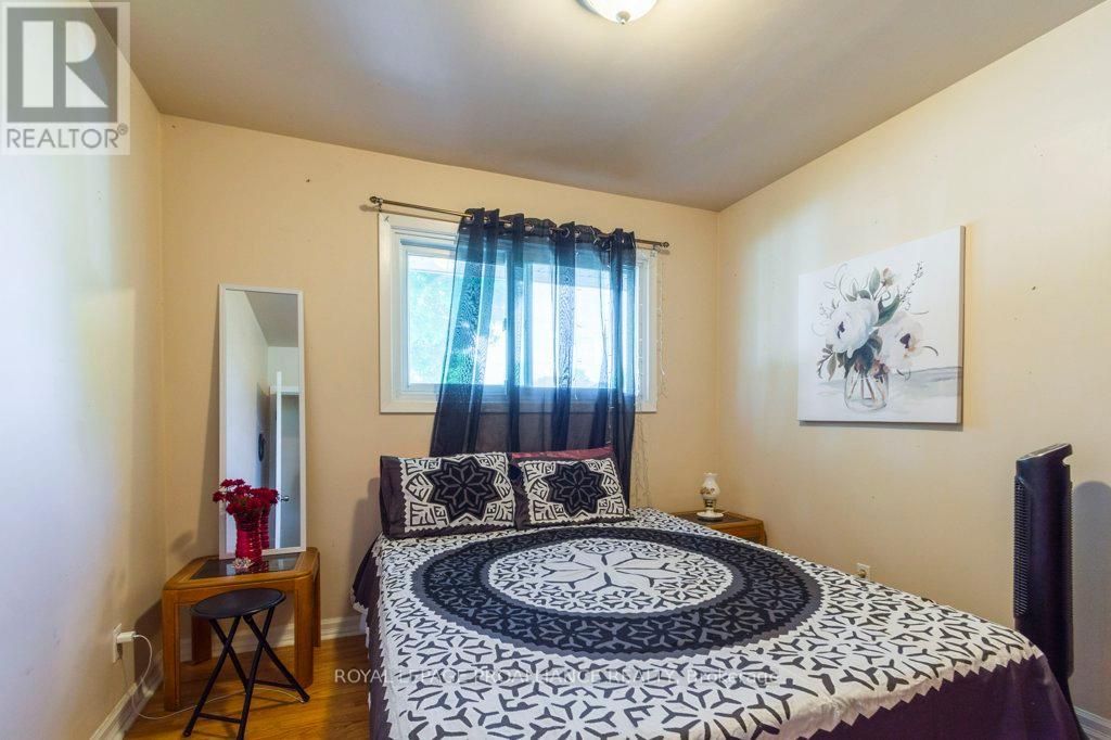 590 Victoria Avenue, Belleville, Ontario  K8N 2G9 - Photo 20 - X12175736