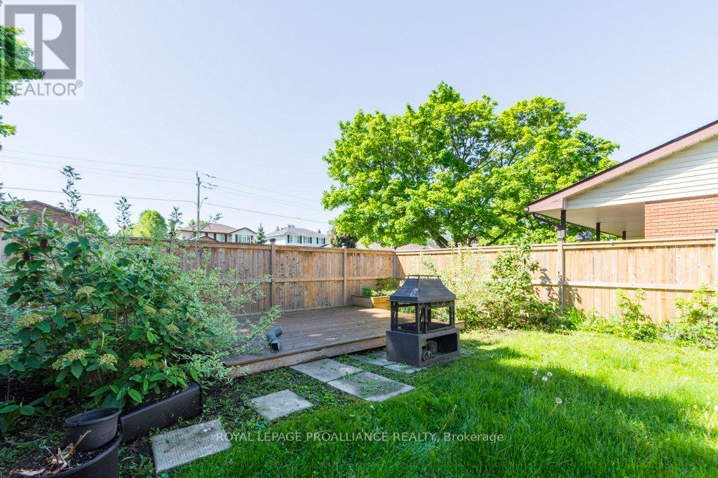 590 Victoria Avenue, Belleville, Ontario  K8N 2G9 - Photo 28 - X12175736