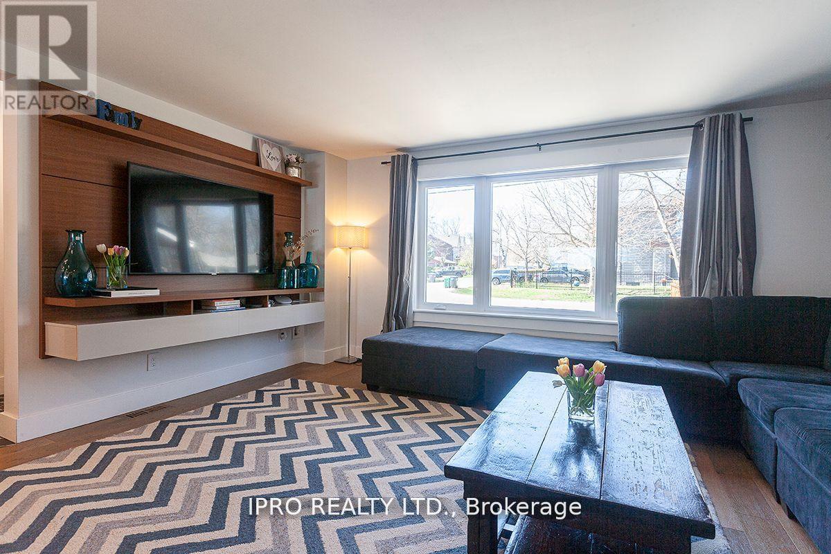 510 Richey Crescent, Mississauga, Ontario  L5G 1N4 - Photo 15 - W12072420
