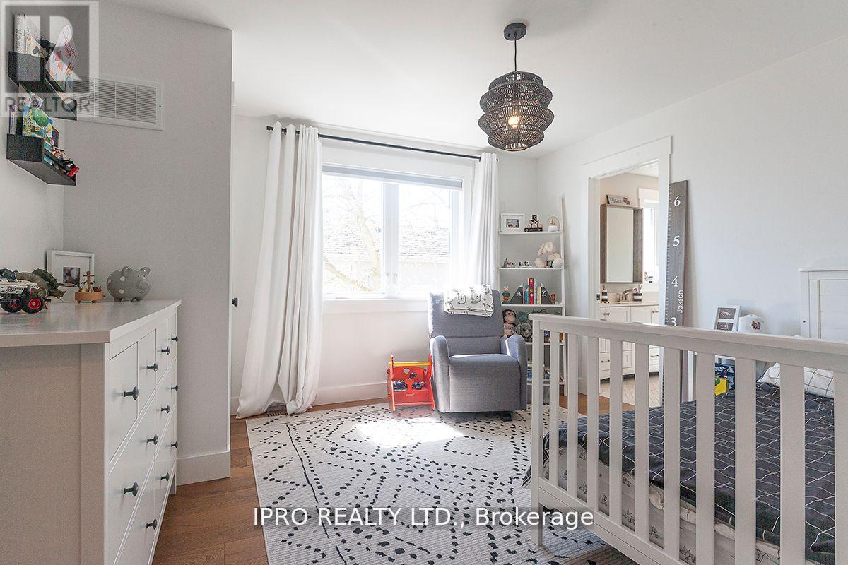 510 Richey Crescent, Mississauga, Ontario  L5G 1N4 - Photo 26 - W12072420