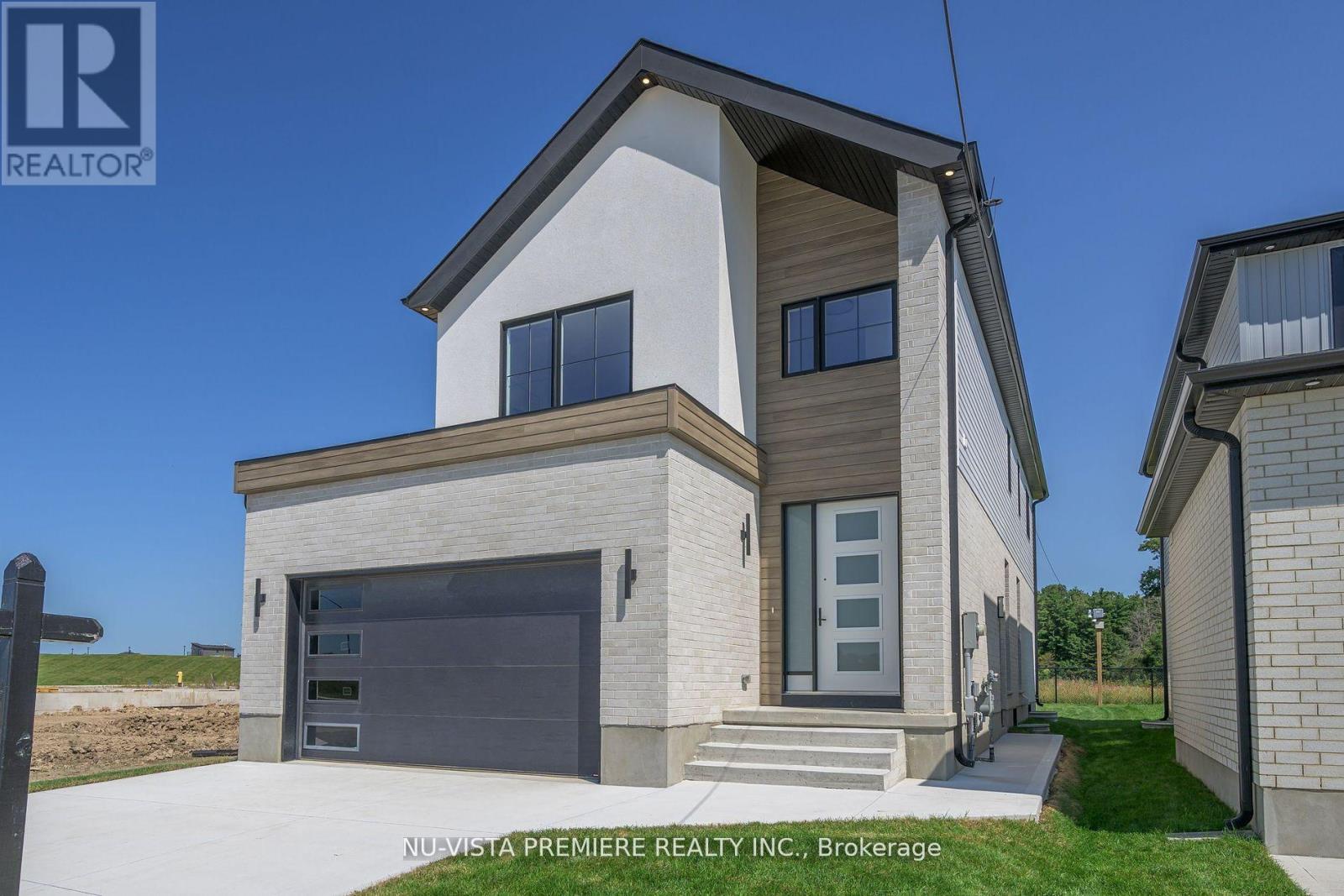 1181 Honeywood Drive, London South, Ontario  N6M 1C1 - Photo 2 - X12175697