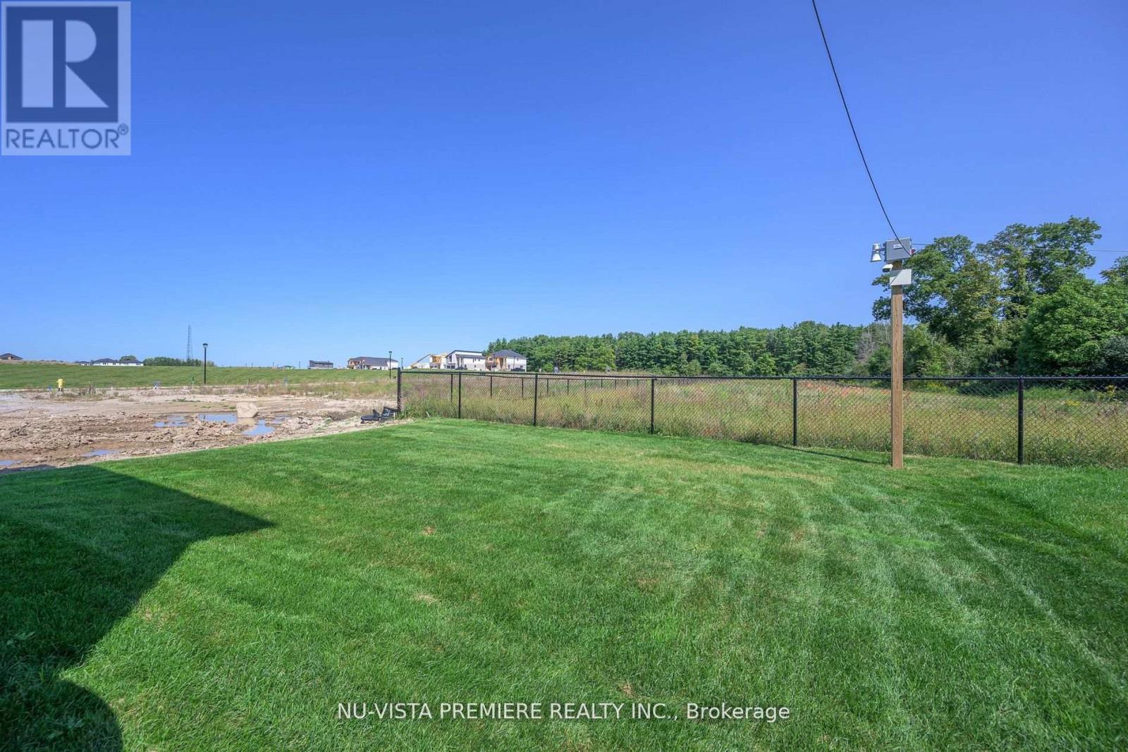 1181 Honeywood Drive, London South, Ontario  N6M 1C1 - Photo 38 - X12175697