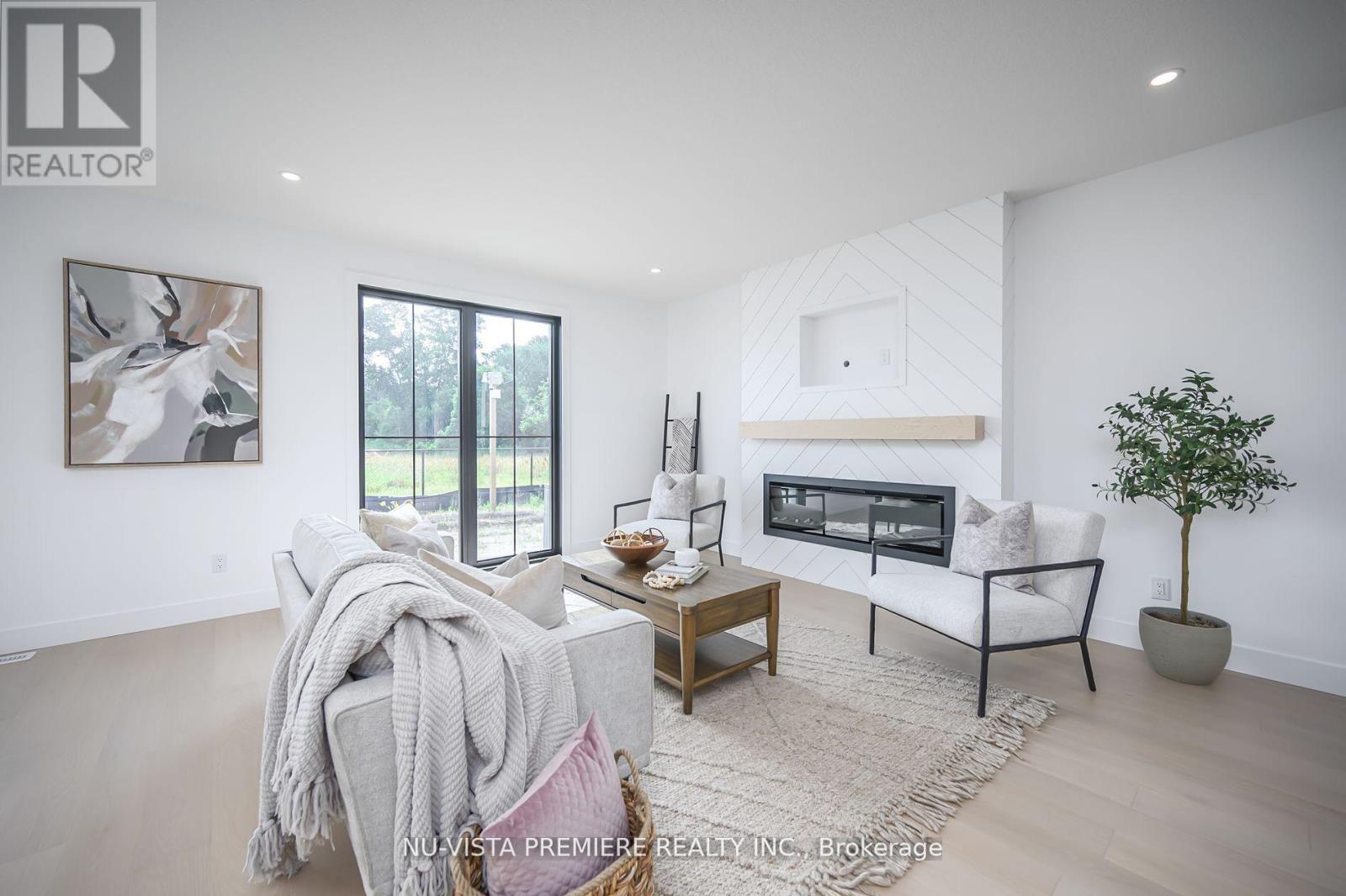 1181 Honeywood Drive, London South, Ontario  N6M 1C1 - Photo 8 - X12175697