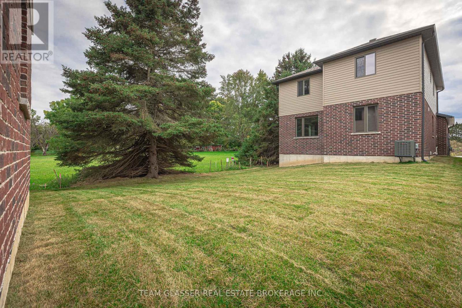 3465 Oriole Circle E, London South, Ontario  N6N 1K6 - Photo 3 - X12175744