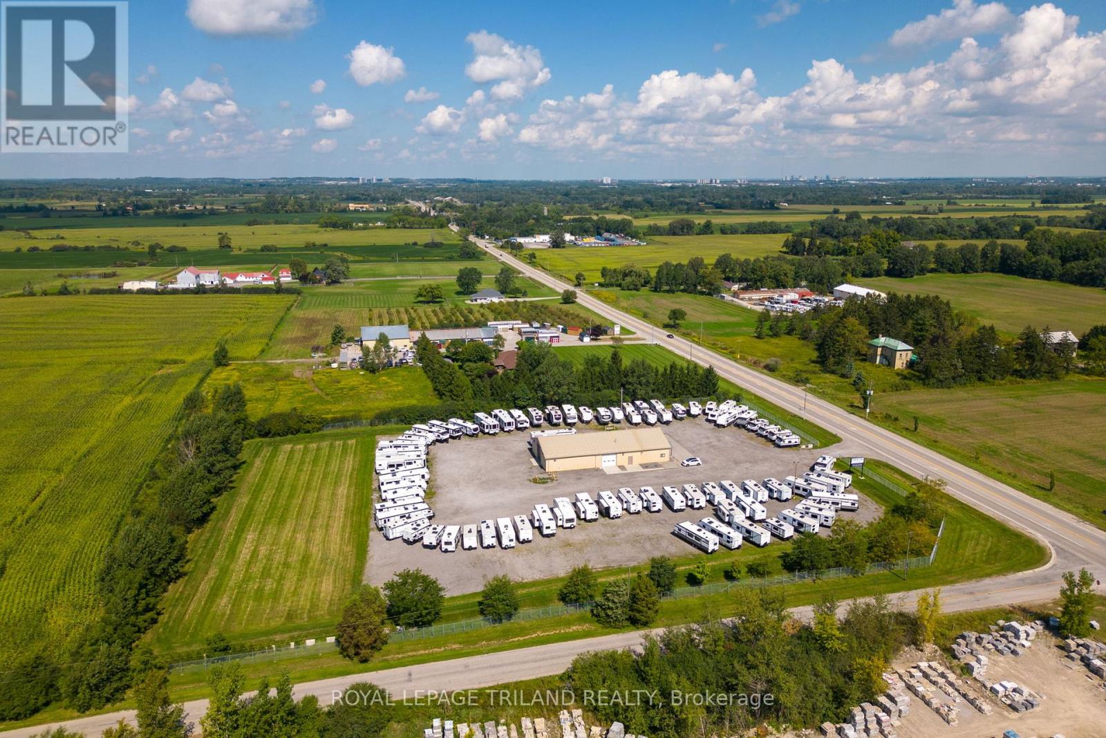5653 Colonel Talbot Road, London South, Ontario  N6P 1H8 - Photo 4 - X12175745
