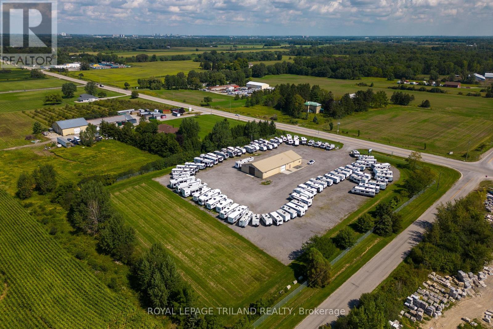 5653 Colonel Talbot Road, London South, Ontario  N6P 1H8 - Photo 5 - X12175745