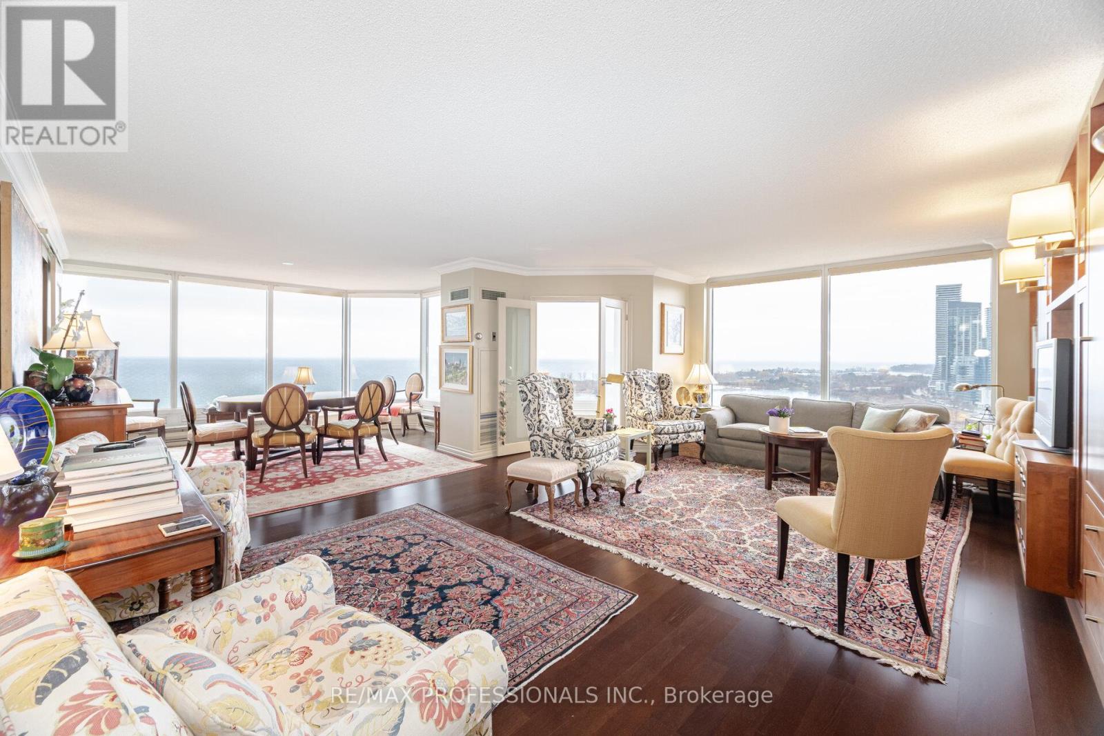 2106 - 1 Palace Pier Court, Toronto (Mimico), Ontario  M8V 3W9 - Photo 12 - W12175502