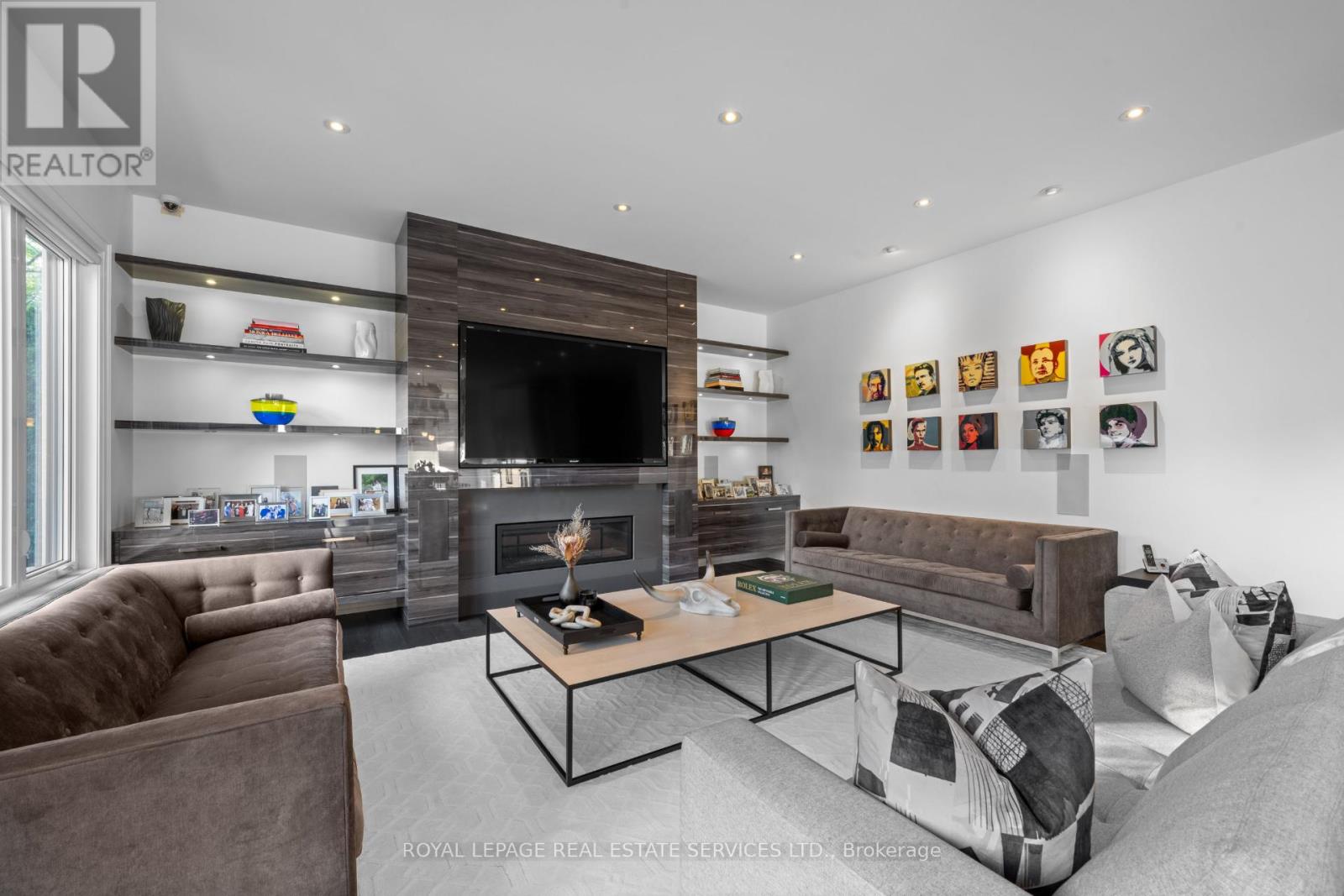 22 Birchcroft Road, Toronto (Princess-Rosethorn), Ontario  M9A 2L4 - Photo 11 - W12175510