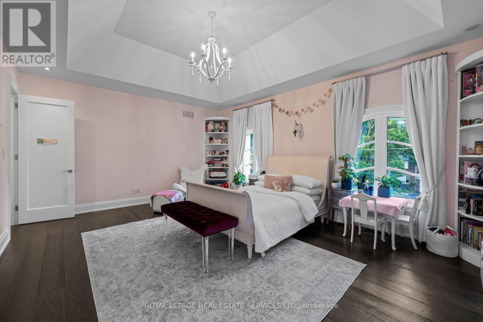 22 Birchcroft Road, Toronto (Princess-Rosethorn), Ontario  M9A 2L4 - Photo 31 - W12175510