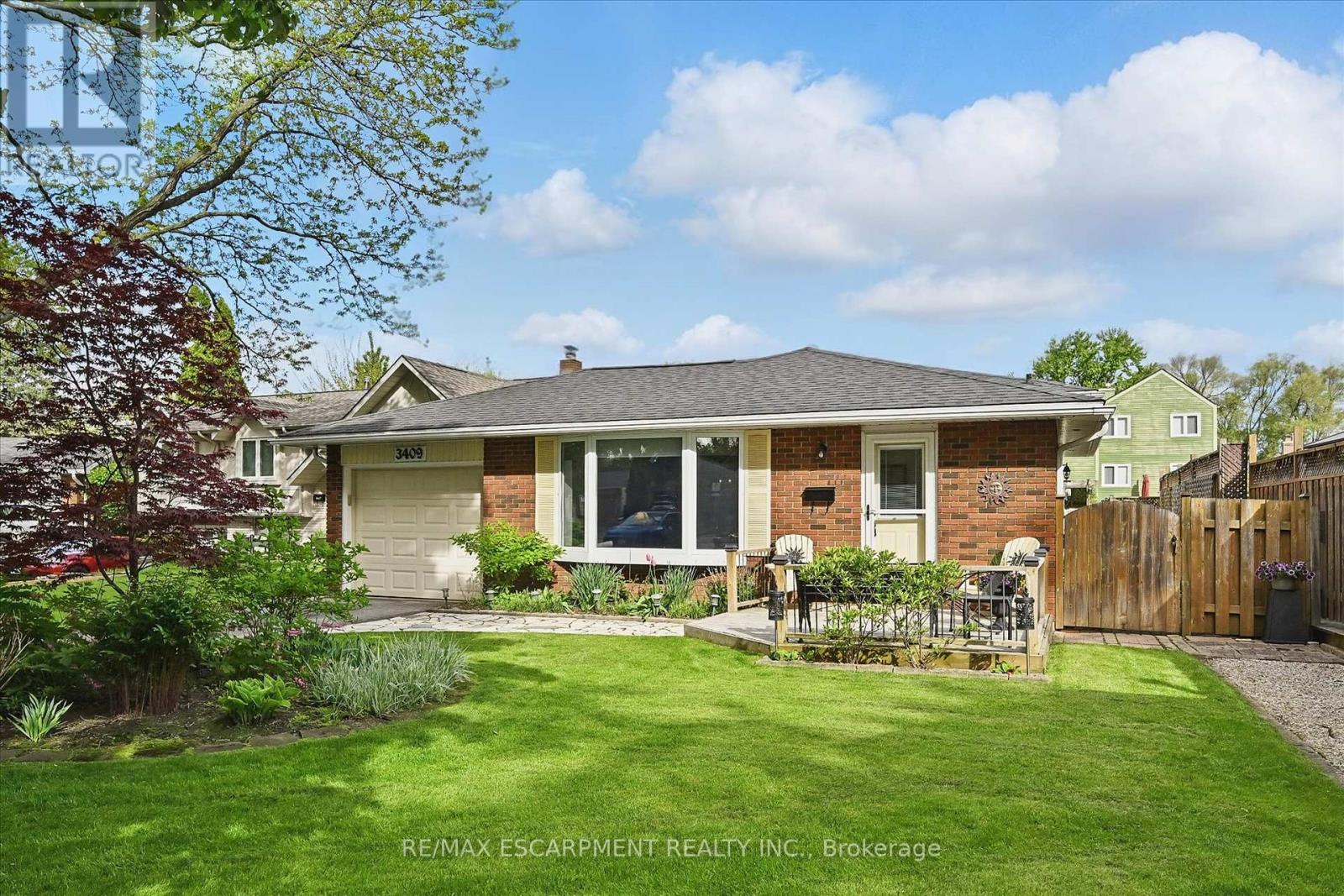 Property at 3409 PUTTER PLACE image 3
