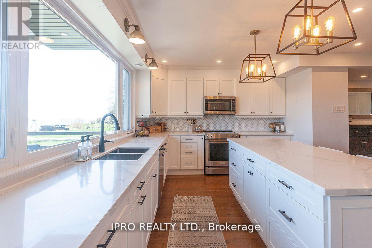 510 Richey Crescent, Mississauga, Ontario  L5G 1N4 - Photo 9 - W12072420