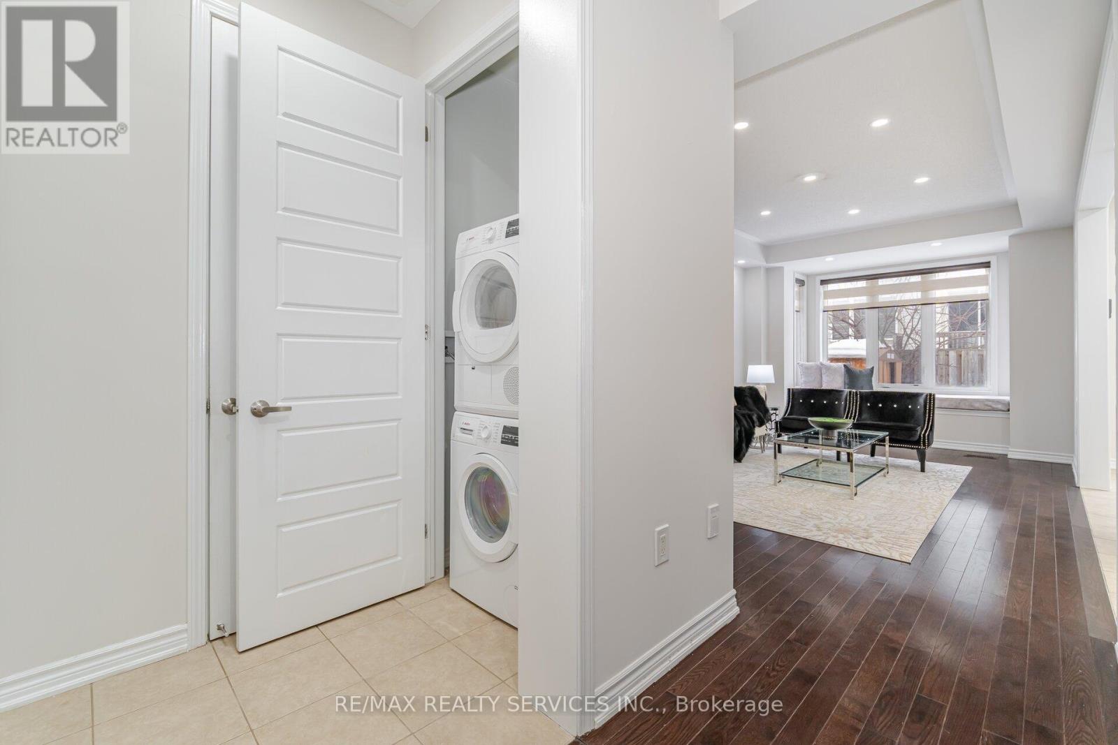 29 Bonsai Lane, Brampton, Ontario  L7A 0T9 - Photo 17 - W12175579