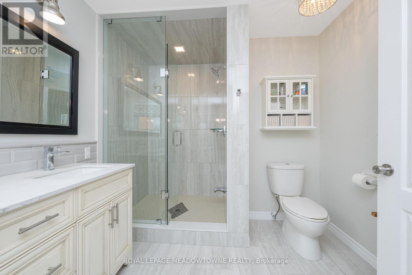 62 Harley Avenue, Halton Hills, Ontario  L7G 5R9 - Photo 26 - W12175589