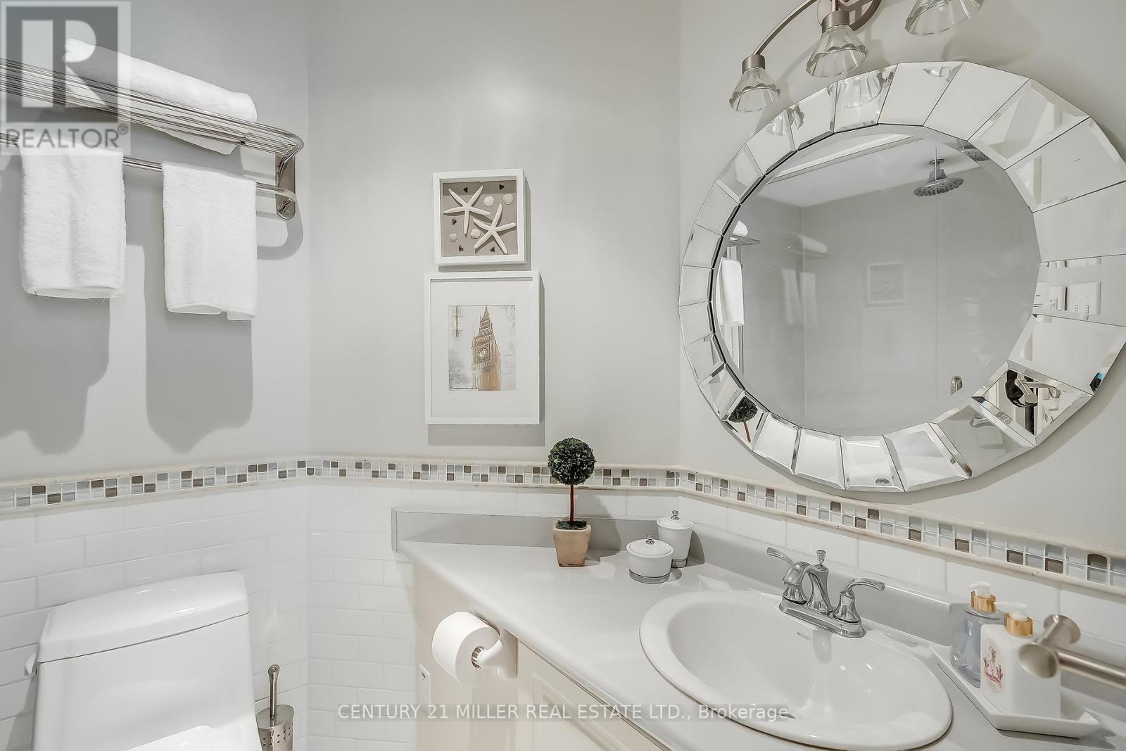 87 - 1240 Westview Terrace, Oakville, Ontario  L6M 3M4 - Photo 13 - W12175605