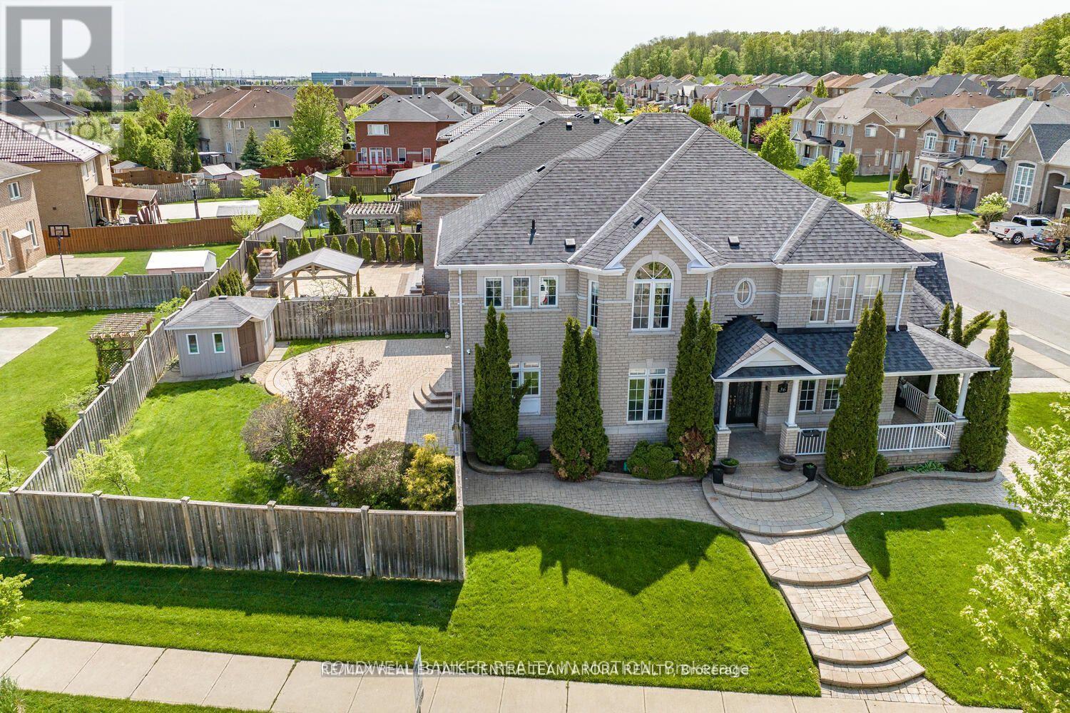 36 Olivia Marie Road, Brampton, Ontario  L6Y 0M4 - Photo 3 - W12175607