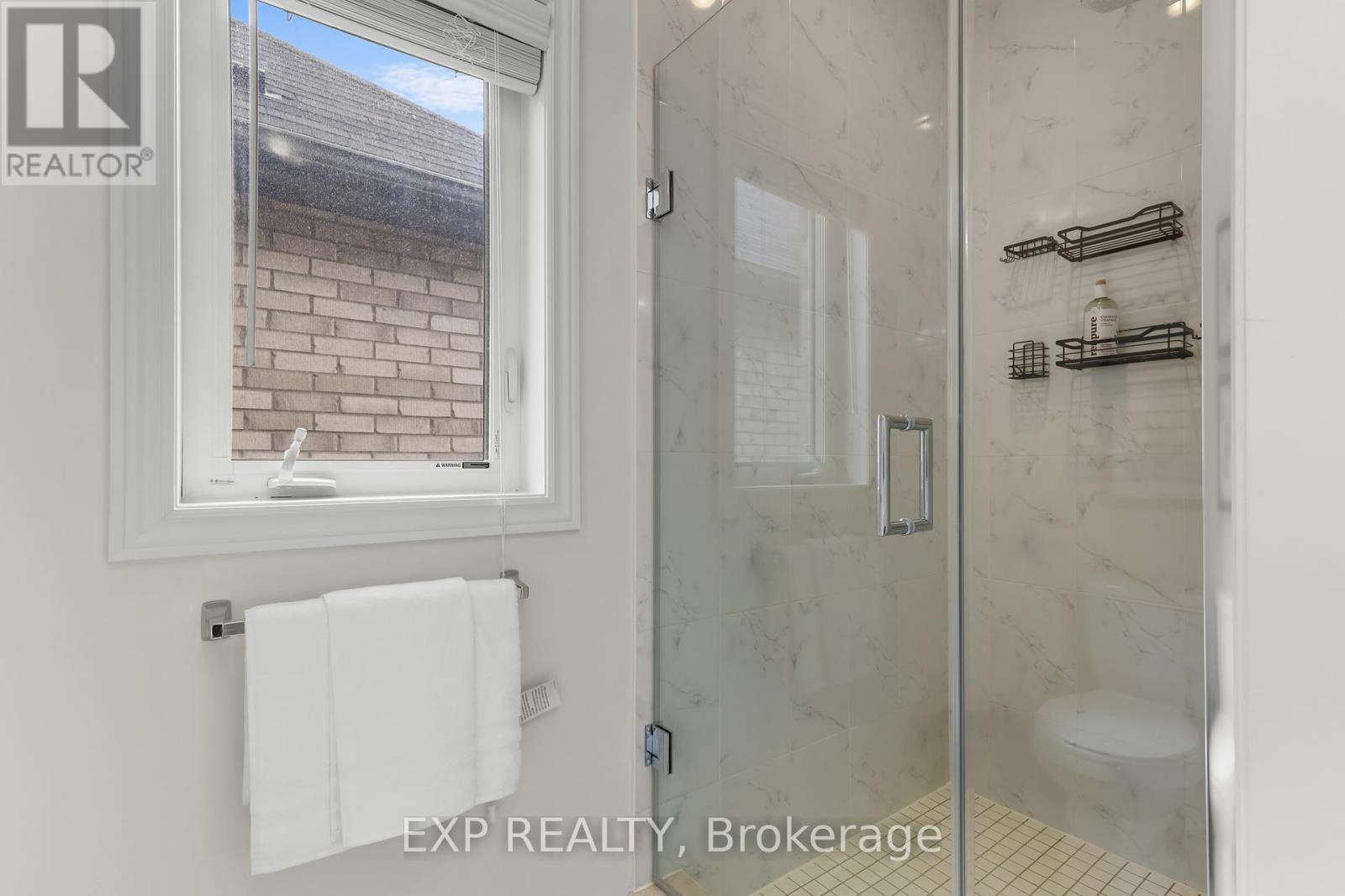 24 Goderich Drive, Brampton, Ontario  L7A 5A7 - Photo 25 - W12172315