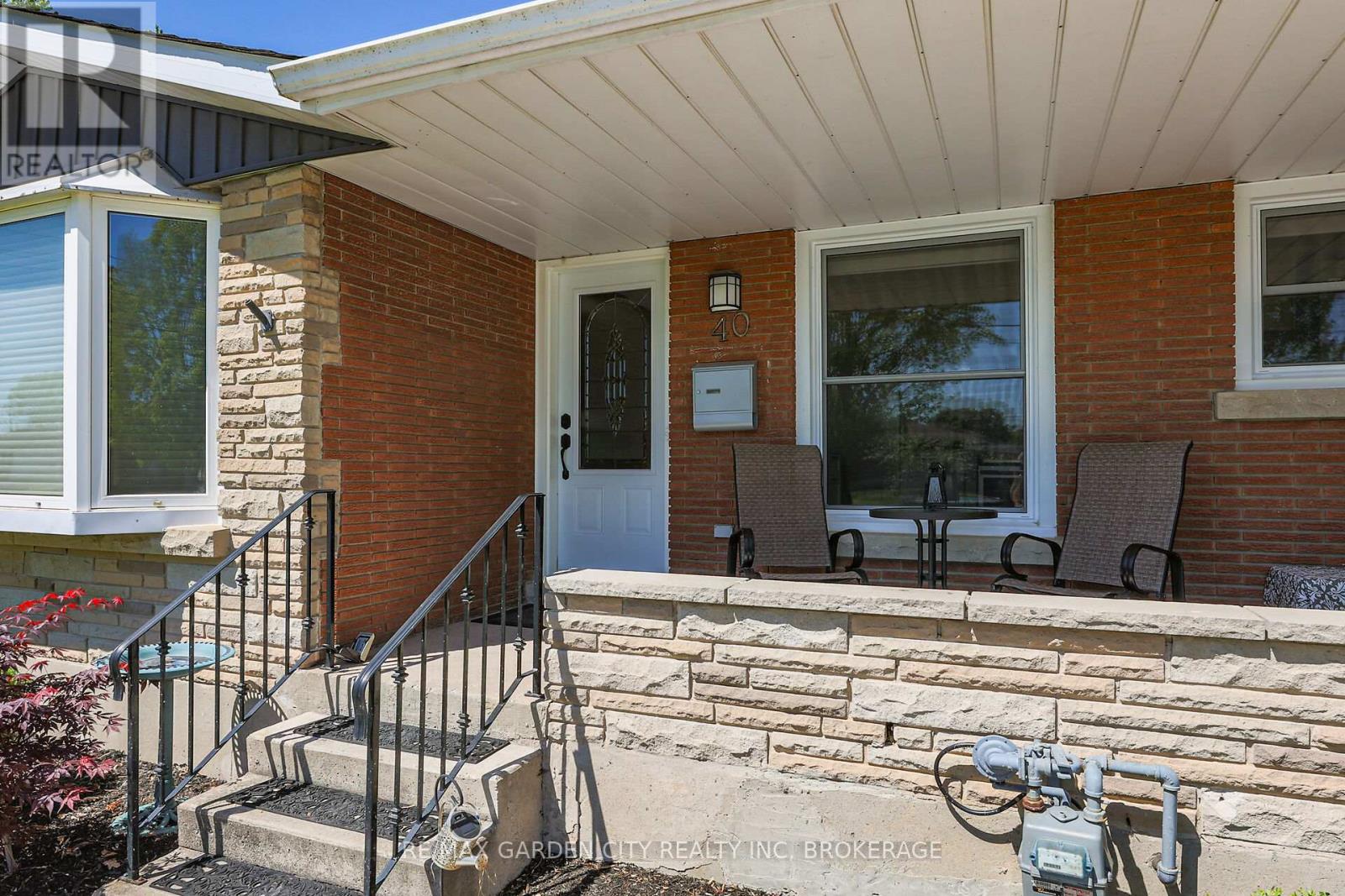 40 Memorial Park Drive, Welland, Ontario  L3B 1A6 - Photo 6 - X12175653