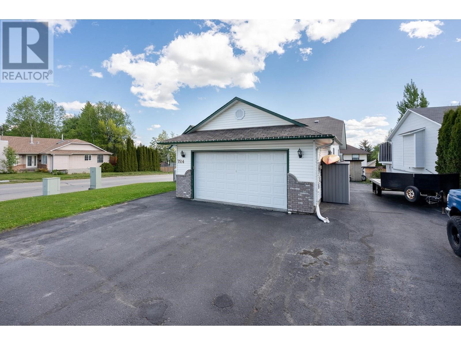 Property at 7514 SOUTHRIDGE AVENUE image 2