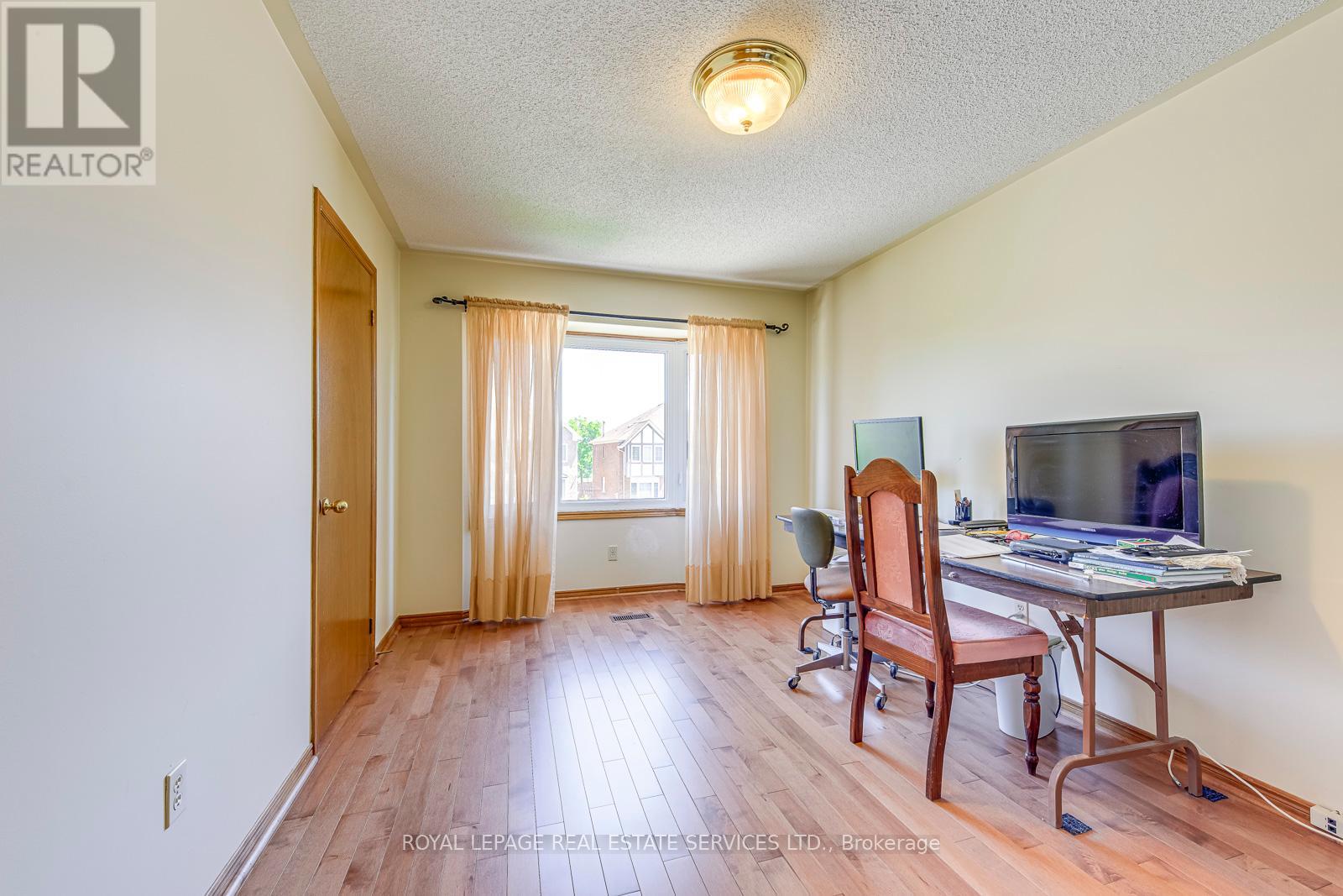 5464 Elgar Court, Mississauga, Ontario  L5M 5C9 - Photo 32 - W12175533