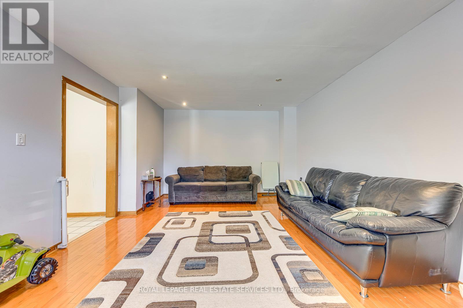 5464 Elgar Court, Mississauga, Ontario  L5M 5C9 - Photo 45 - W12175533