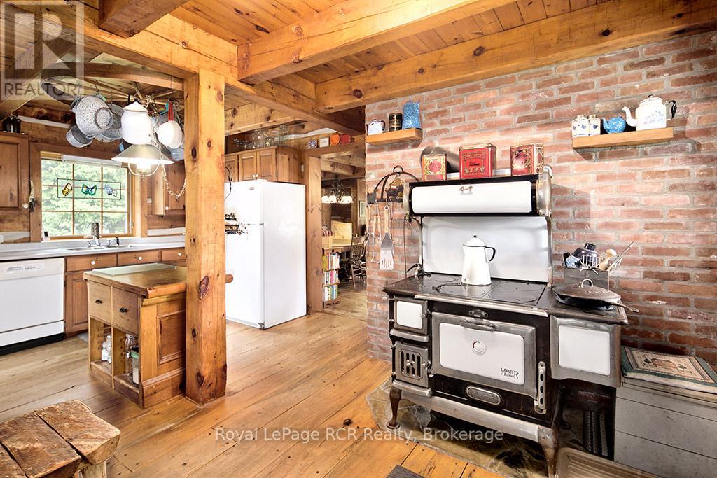 132376 Southgate 13 Side Road, Southgate, Ontario N0C 1B0 - Photo 13 - X12175660