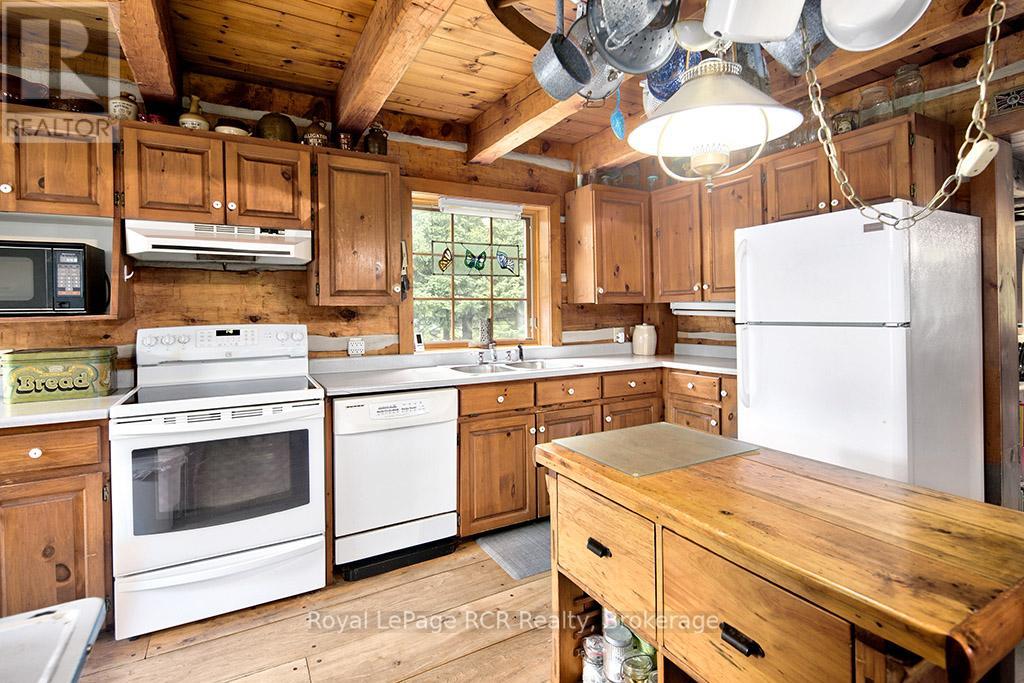132376 Southgate 13 Side Road, Southgate, Ontario N0C 1B0 - Photo 14 - X12175660