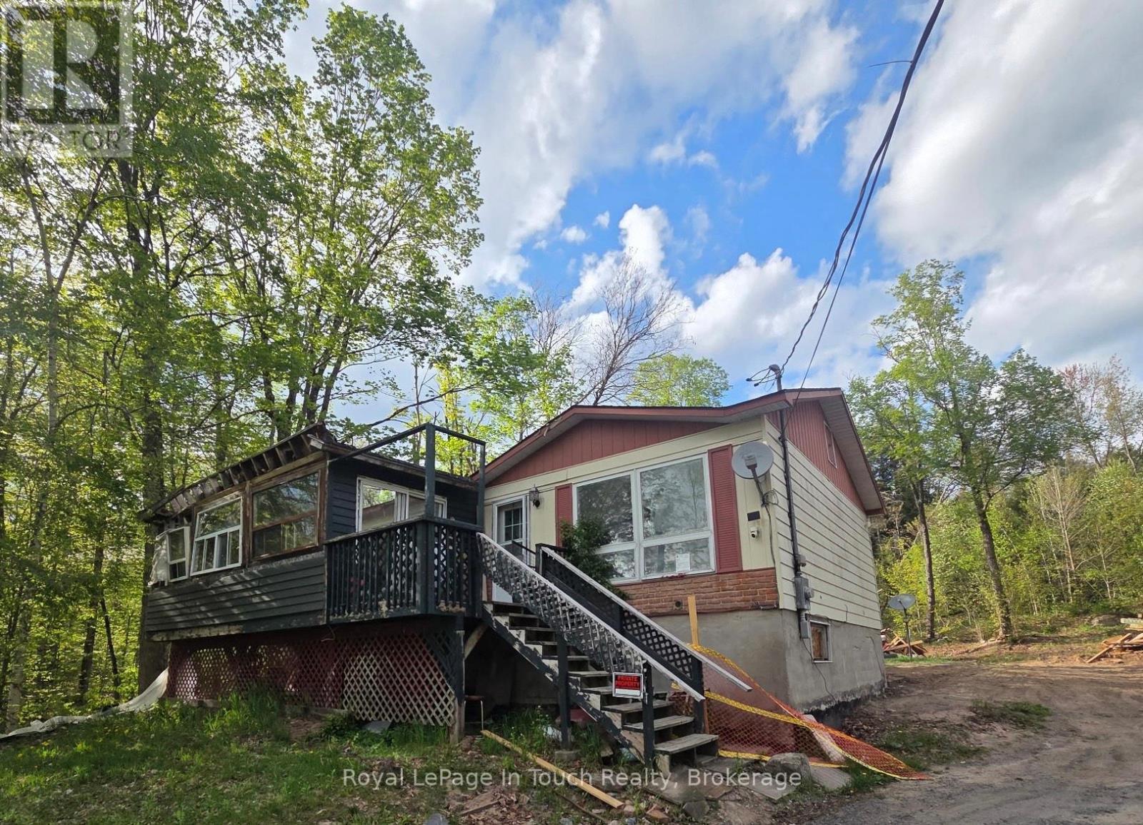 196 TWELVE MILE BAY ROAD, Georgian Bay, Ontario