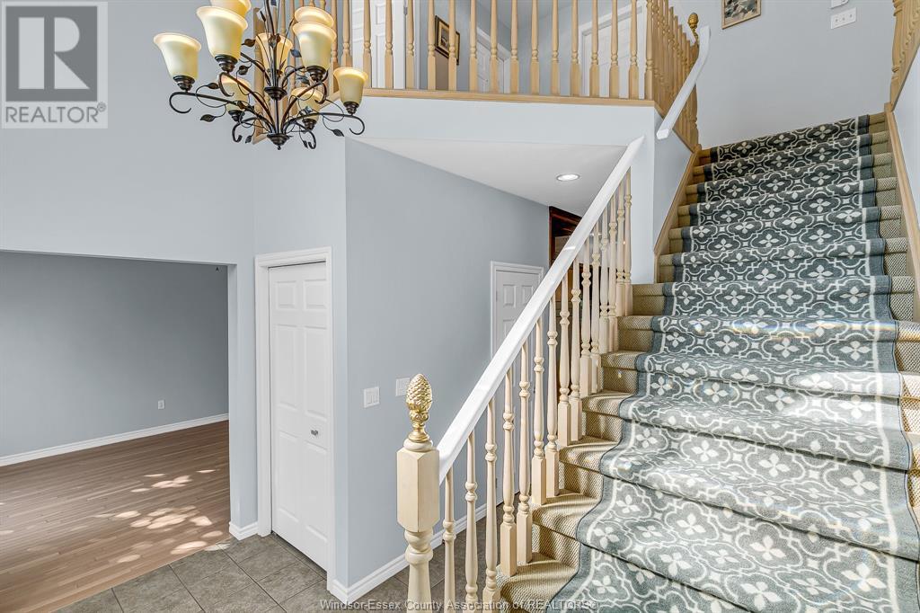 4545 Southwood Lakes Boulevard, Windsor, Ontario  N9G 2M6 - Photo 8 - 25005916