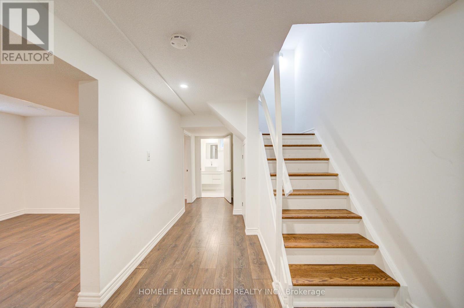 125 Major Buttons Drive, Markham (Sherwood-Amberglen), Ontario  L3P 3X7 - Photo 43 - N12174894