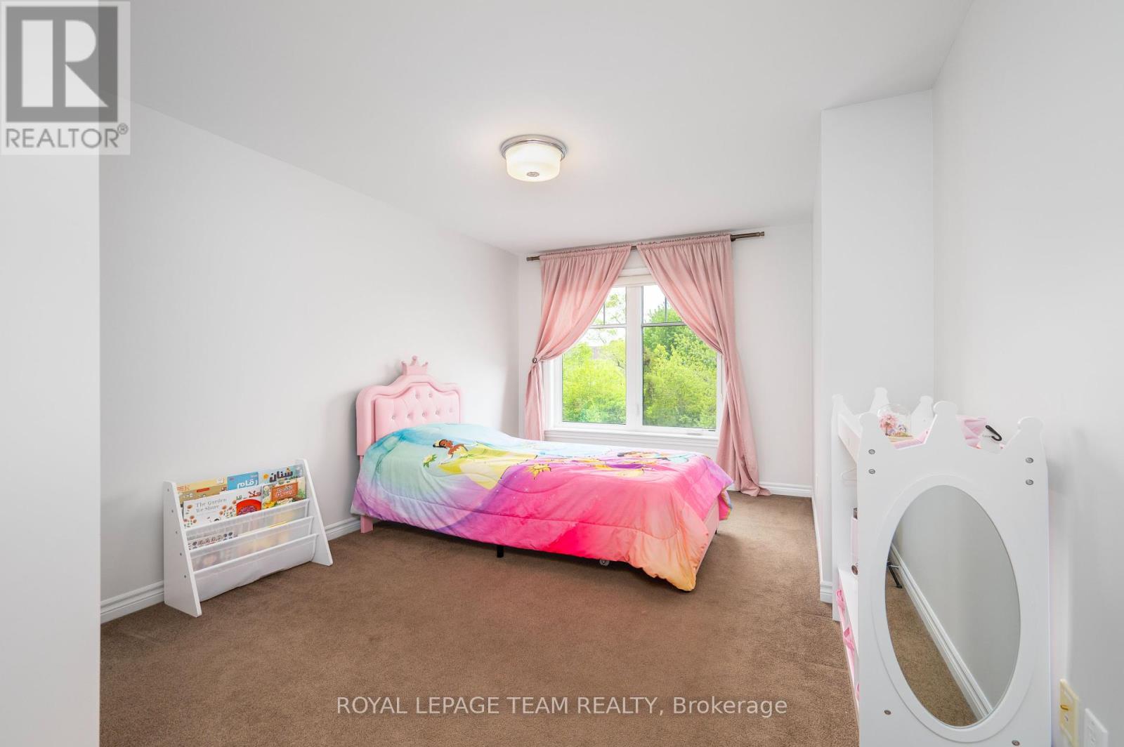 104 Helen Rapp Way, Ottawa, Ontario  K1T 0N4 - Photo 25 - X12175693